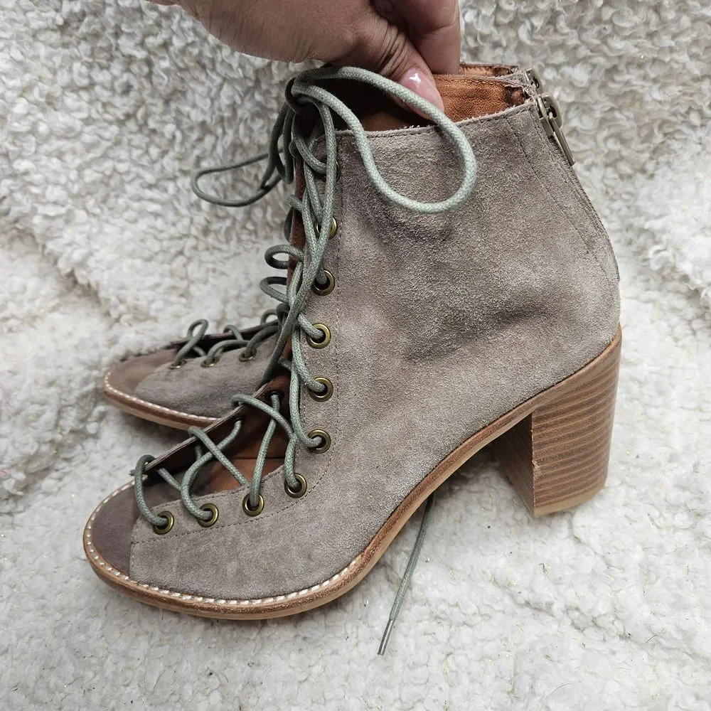 Jeffery Campbell Cors Lace-up Ankle Shooties‎ sz 8.5